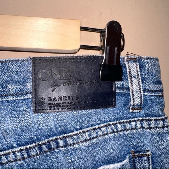 One Teaspoon Bandits Low Waist Jean Shorts 28 Distressed Denim Cutoffs Cheeky - Picture 4 of 4